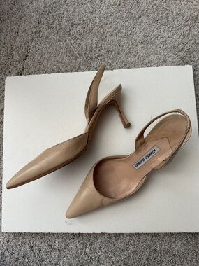 Manolo Blahnik Nude Pointed-Toe Slingback Heels
